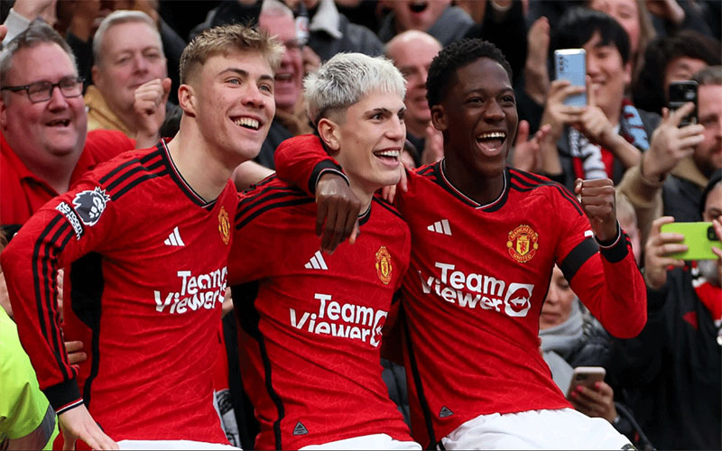 1 manchester united vs fenerbahce Sức mạnh và phong độ Manchester United vs Fenerbahce